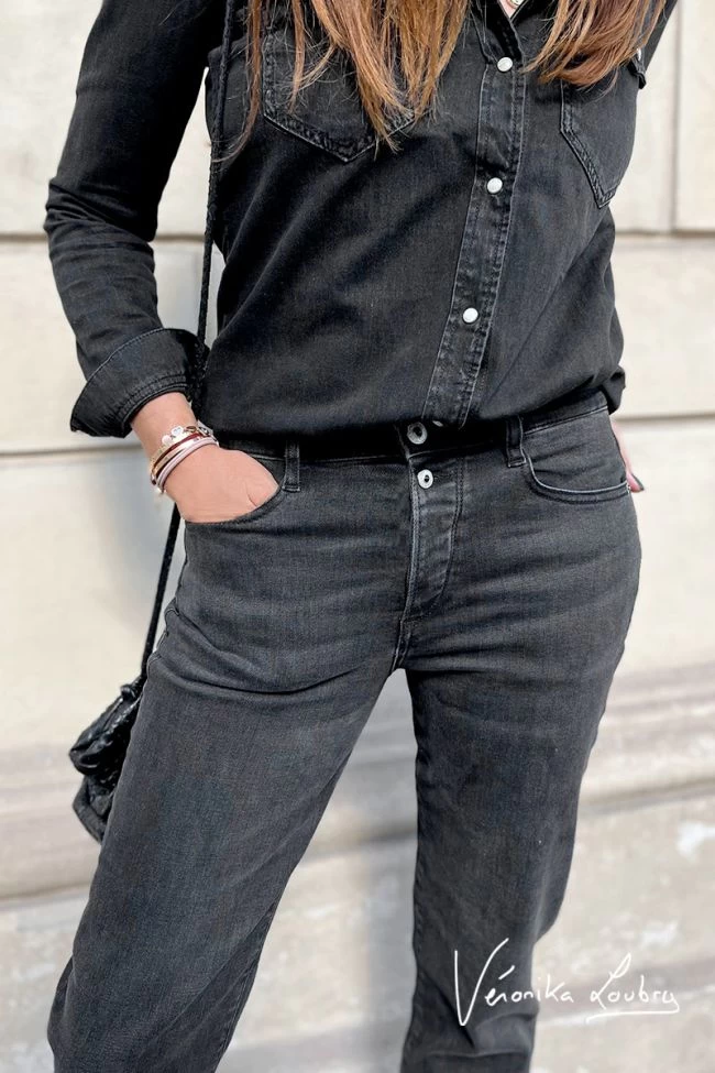 LE TEMPS DES CERISES Drolon 400/18 Mom By Véronika Loubry Jeans Noir N°1 4 LE TEMPS DES CERISES Drolon 400/18 Mom By Véronika Loubry Jeans Noir N°1 – Image 2