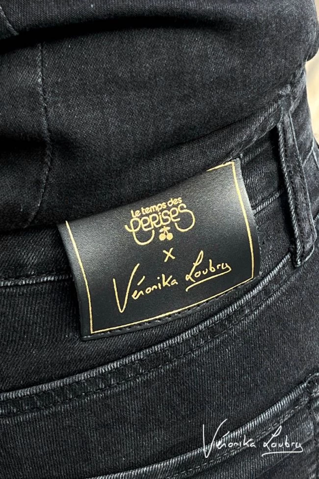 LE TEMPS DES CERISES Drolon 400/18 Mom By Véronika Loubry Jeans Noir N°1 8 LE TEMPS DES CERISES Drolon 400/18 Mom By Véronika Loubry Jeans Noir N°1 – Image 6