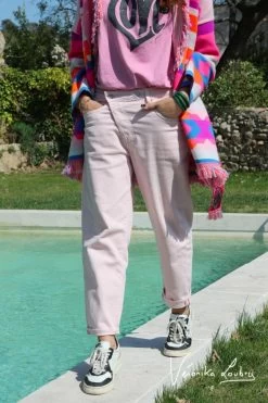 LE TEMPS DES CERISES Mary Boyfit Jeans Rose By Véronika Loubry 7 LE TEMPS DES CERISES Mary Boyfit Jeans Rose By Véronika Loubry -Mode Mix Soldes 221 jfmary000wrosve 5000 imaged2