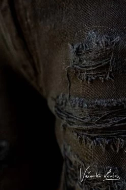 LE TEMPS DES CERISES Short Court Véronika En Jeans Noir Destroy By Véronika Loubry -Mode Mix Soldes 231 jfvero000wnoive 0001 imaged6